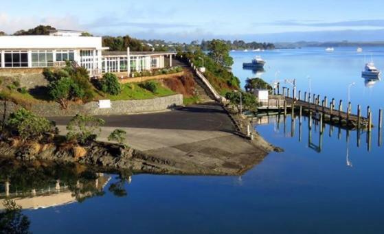 The Camel At Araiawa Raio Lodge Pukenui エクステリア 写真