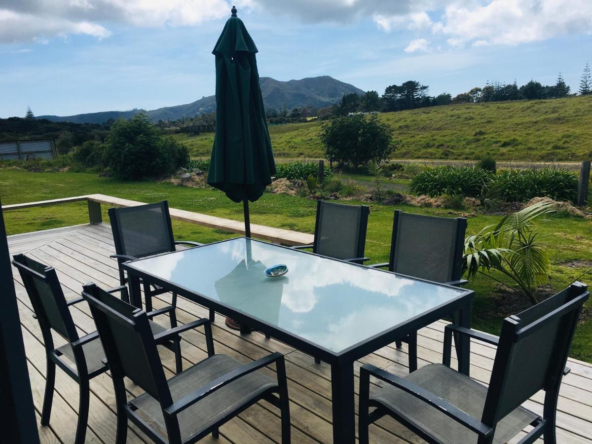 The Camel At Araiawa Raio Lodge Pukenui エクステリア 写真